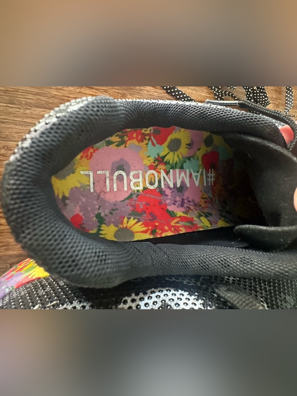 NOBULL Floral Trainer Shoes with 2 additional shoe laces included - Picture 10 of 16